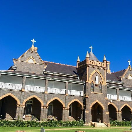 The Convent Глен-Иннес Экстерьер фото